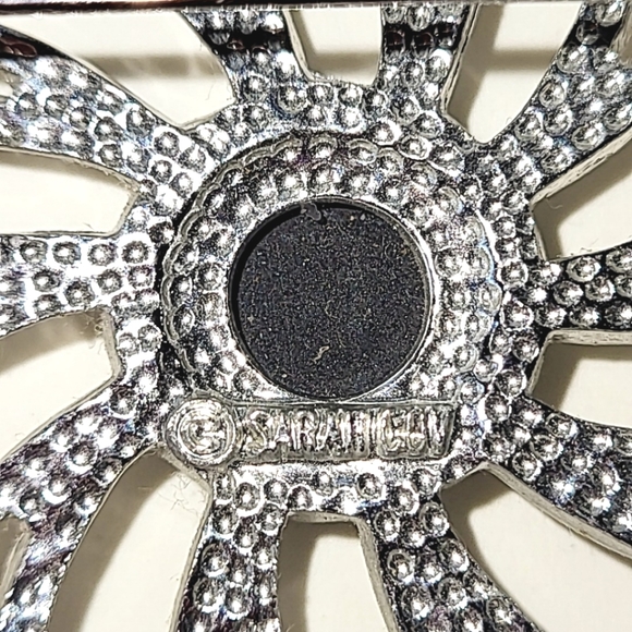 SARAH COVENTRY "MYSTIC SWIRL" 1966 BROOCH & EARRINGS - Picture 4 of 8